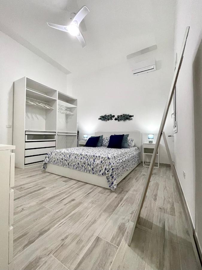 Sapirimari, Casa A Pochi Passi Dalla Spiaggia Palermo Bagian luar foto